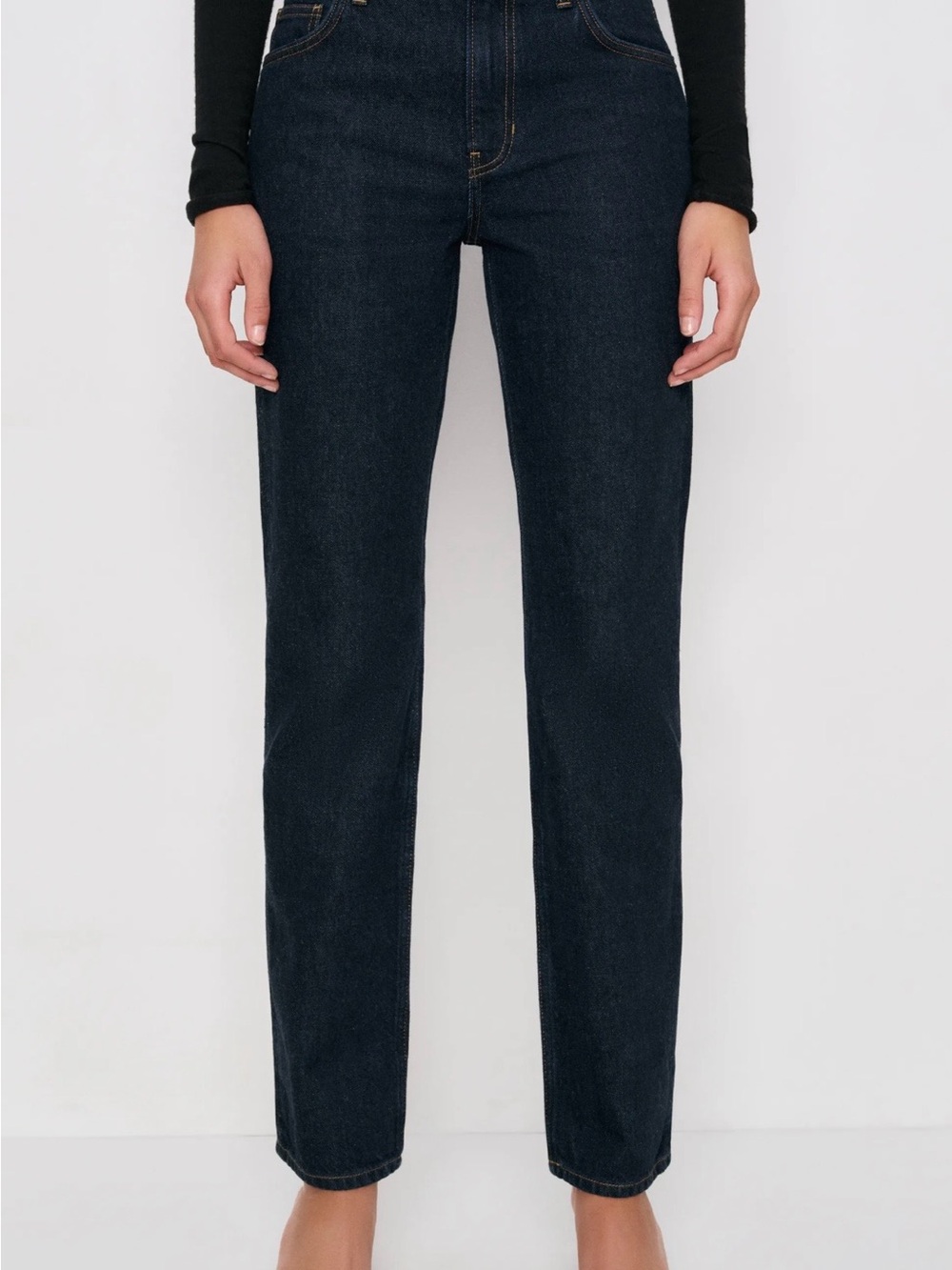 Reformation Greer Mid Rise Straight Jeans Blue - Size 25